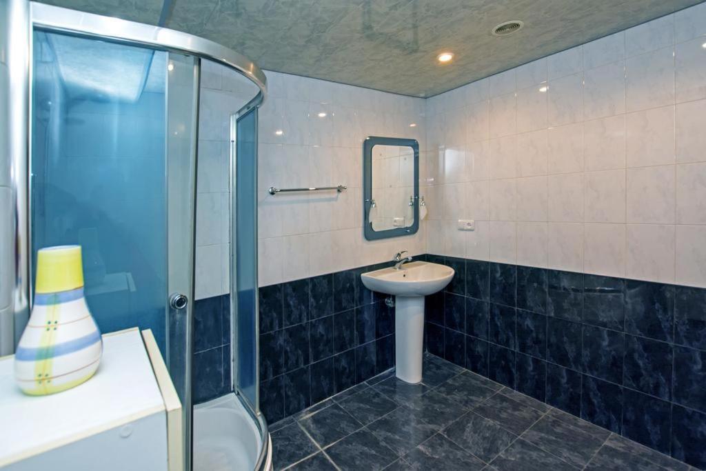Lesi Apartament Yerevan Exterior photo